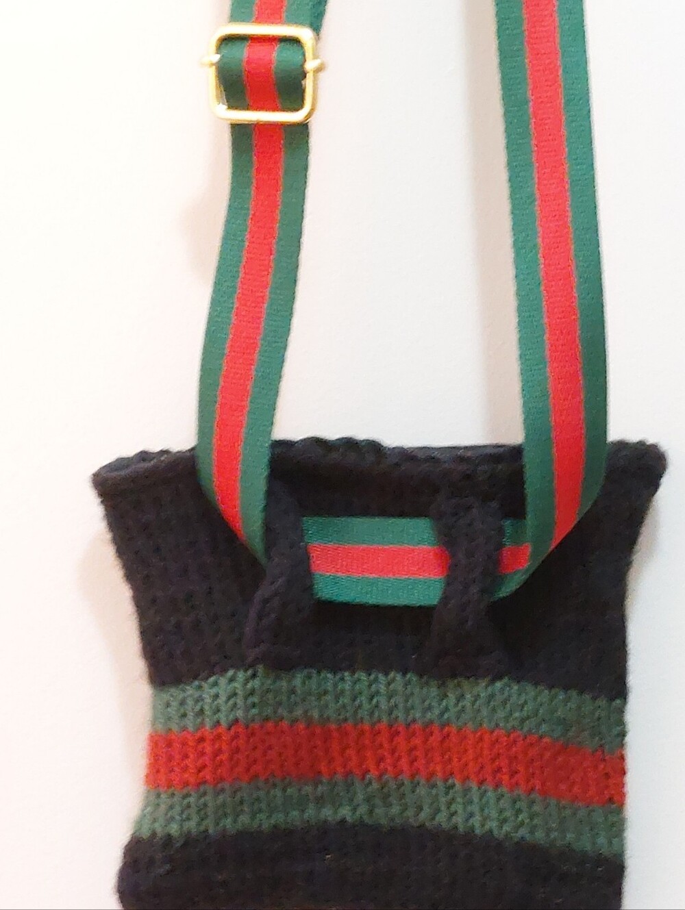 NEW Gucci Black Knit Belt Bag/Phone Case Green/Red Adjustable Strap - Picture 7 of 10